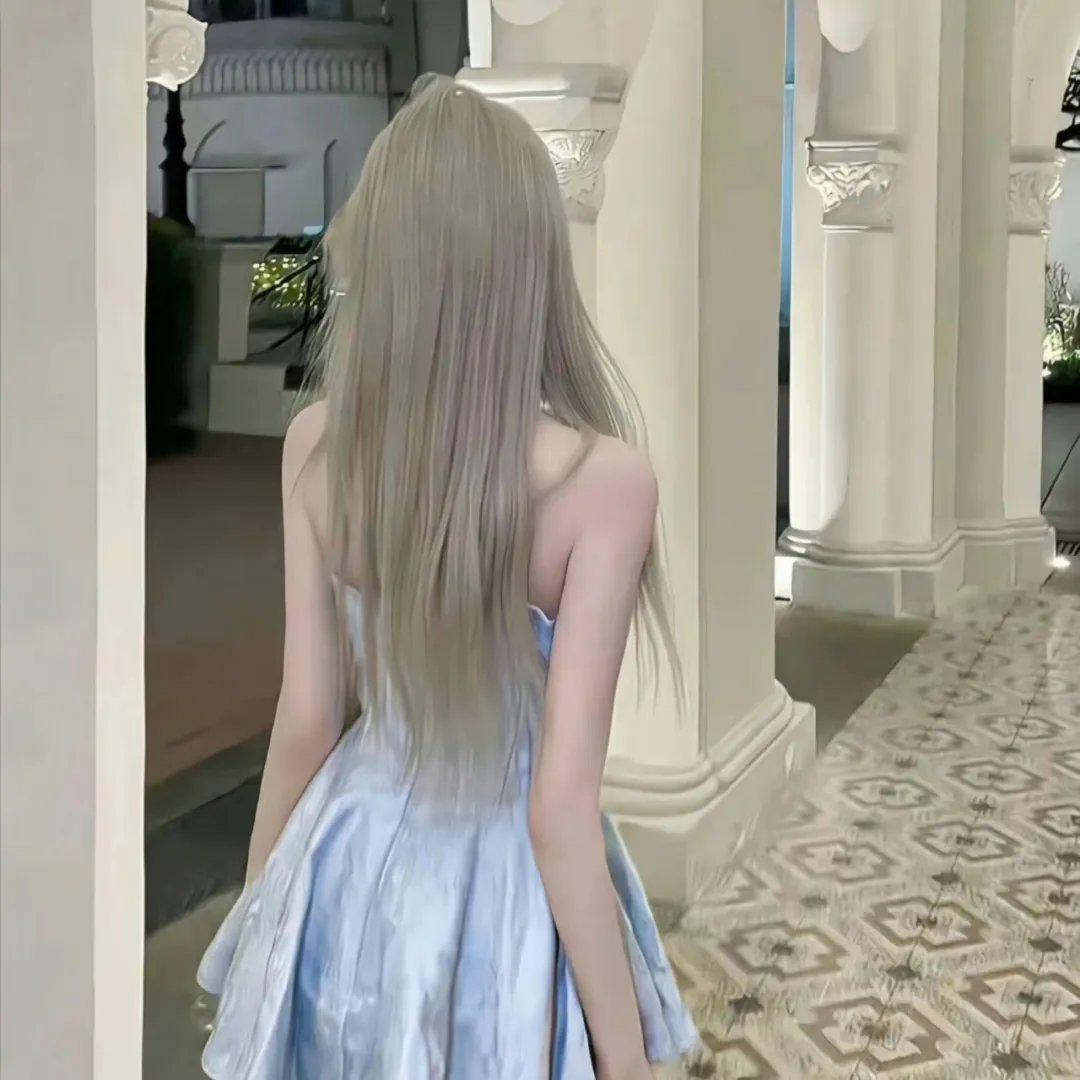 《小谢尔顿第二季》海报