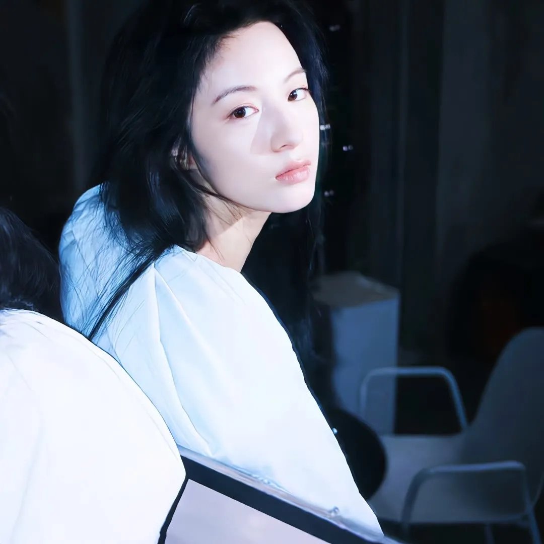 《粉红蝴蝶》海报